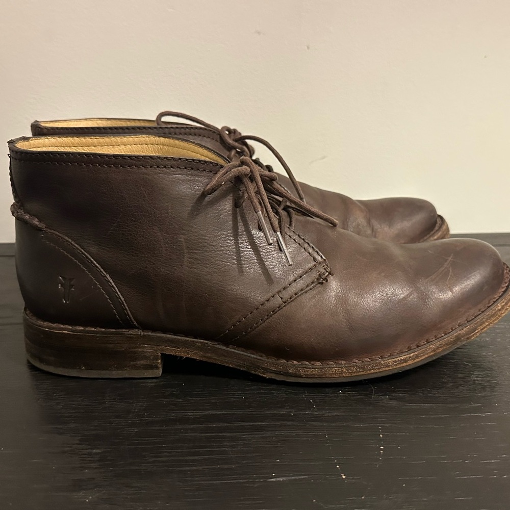 Frye Oliver Men’s Brown Leather Chukka Lace Up Boots Men’s Size 10 D